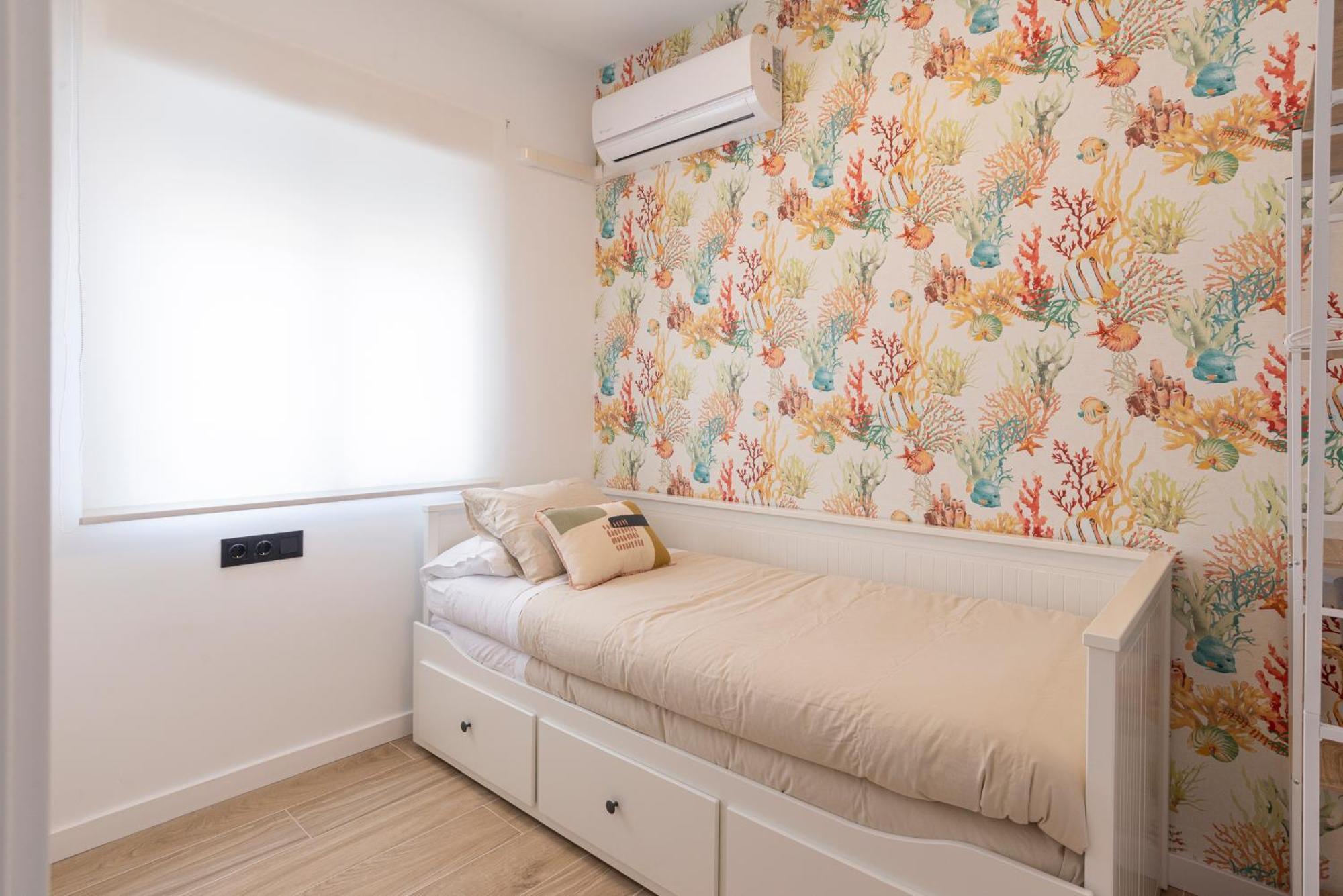II Cozy & Modern Apartment Ayr Малага Екстериор снимка