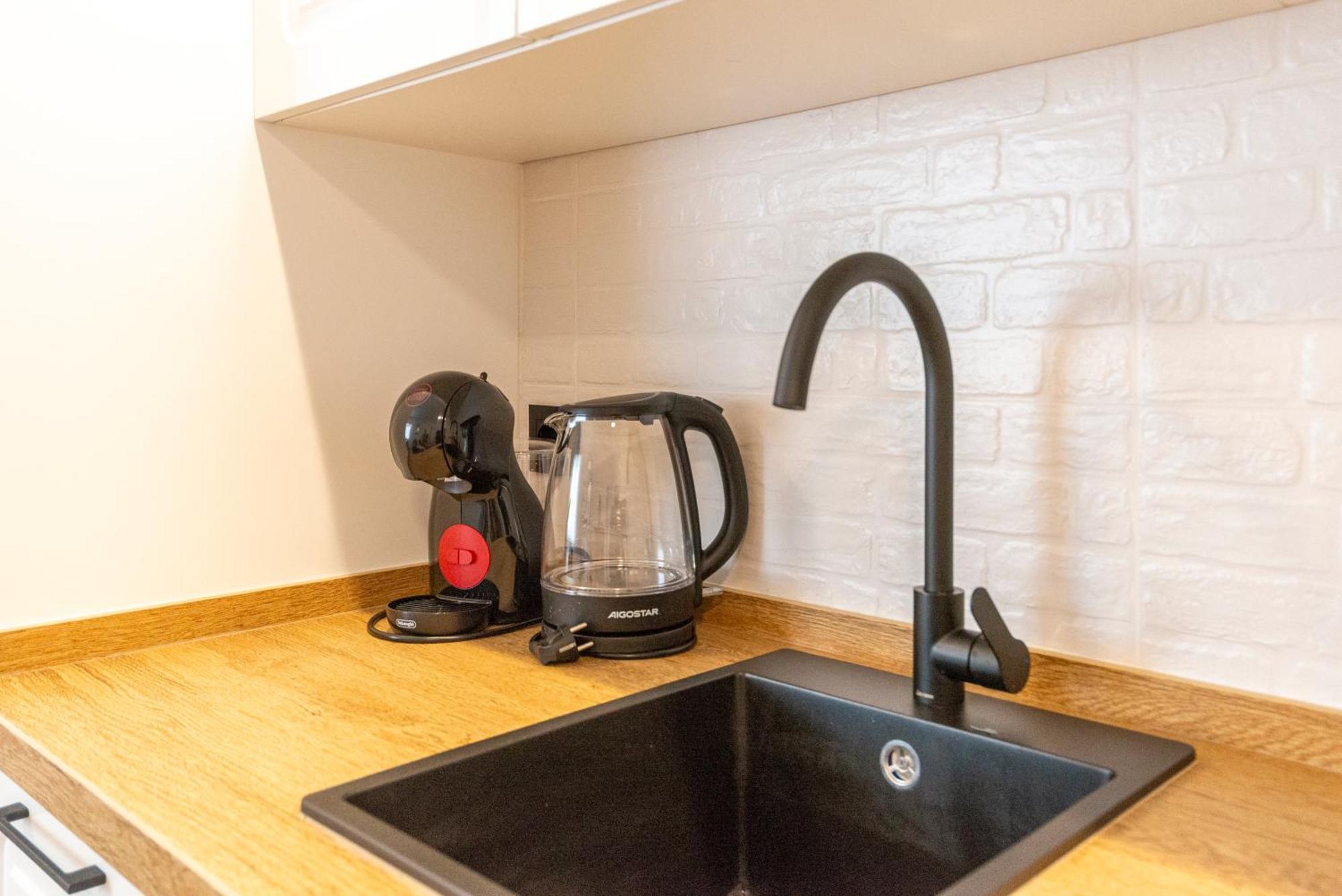 II Cozy & Modern Apartment Ayr Малага Екстериор снимка