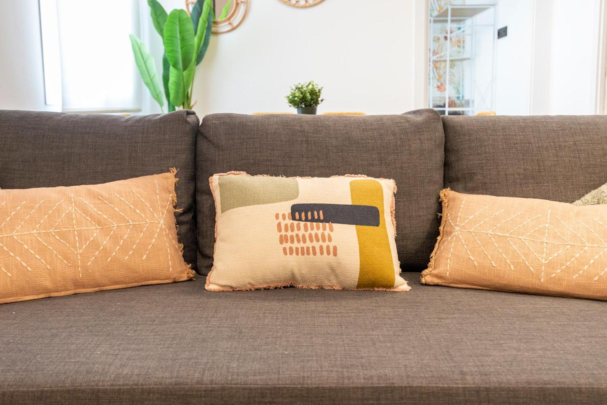 II Cozy & Modern Apartment Ayr Малага Екстериор снимка